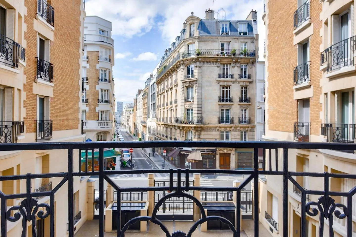 Charmant T2 A Proximite De La Tour Eiffel Apartment Paris France